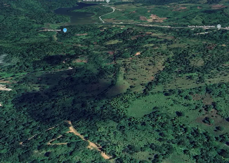 Arroyo Barril, Santa Bárbara de Samaná
