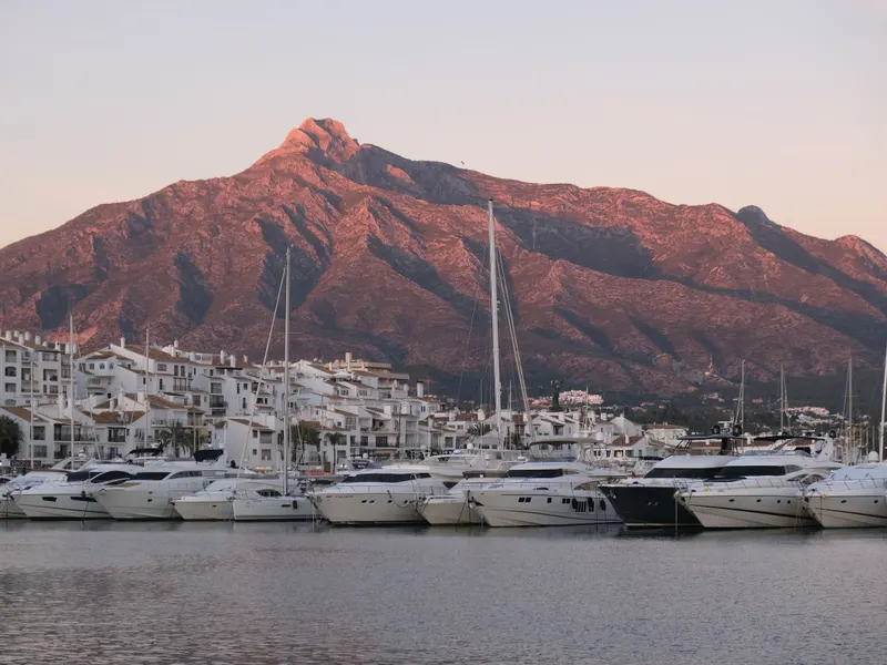 Playa Puerto Banús