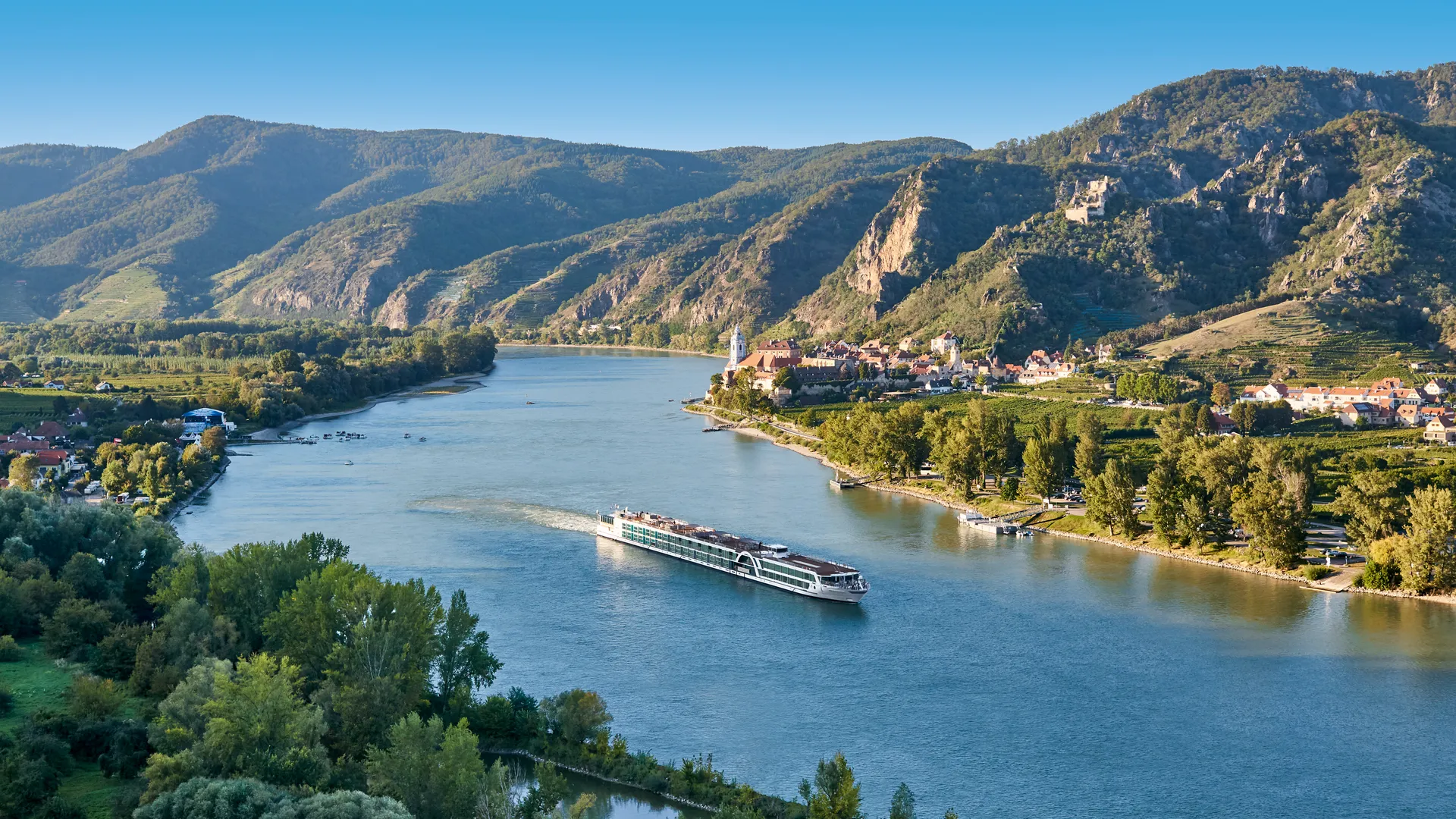 Flusskreuzfahrt: Langsam reisen, mitten in der Stadt anlegen