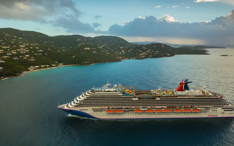 Carnival Breeze