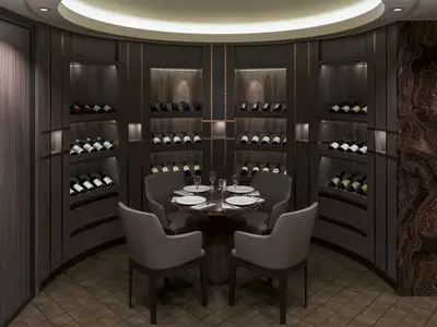 Eingedeckter runder Esstisch für vier Personen im Weinkeller The Cellar an Bord der Explora III.