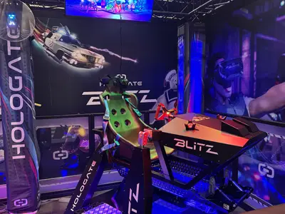 Der Hologate Blitz VR-Simulator mit Ghostbusters-Design im Unterhaltungsbereich an Bord der MSC Euribia.