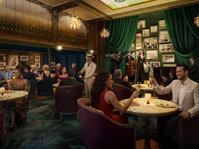 Blick in ein stilvolles Spezialitätenrestaurant mit Live-Jazzband. Gäste sitzen an Tischen, genießen Getränke und Speisen. Die Szene ist elegant und lebhaft.
